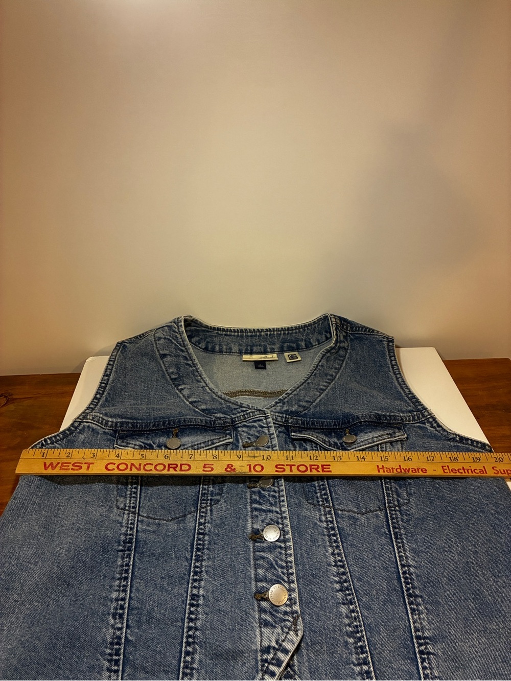 Medium Blue Denim Vest Like New Fair Trade Certified Factory - Picture 5 of 5
